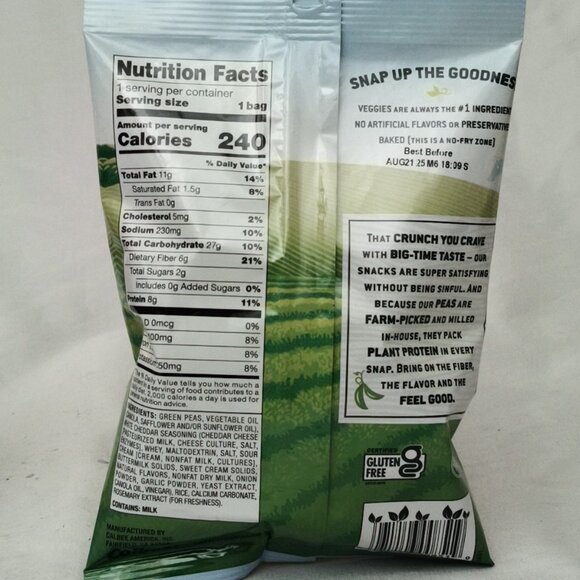 Harvest Snaps Green Pea Snack Crisps White Cheddar Slightly Salted 1.75-2.0 oz - Picture 10 of 11